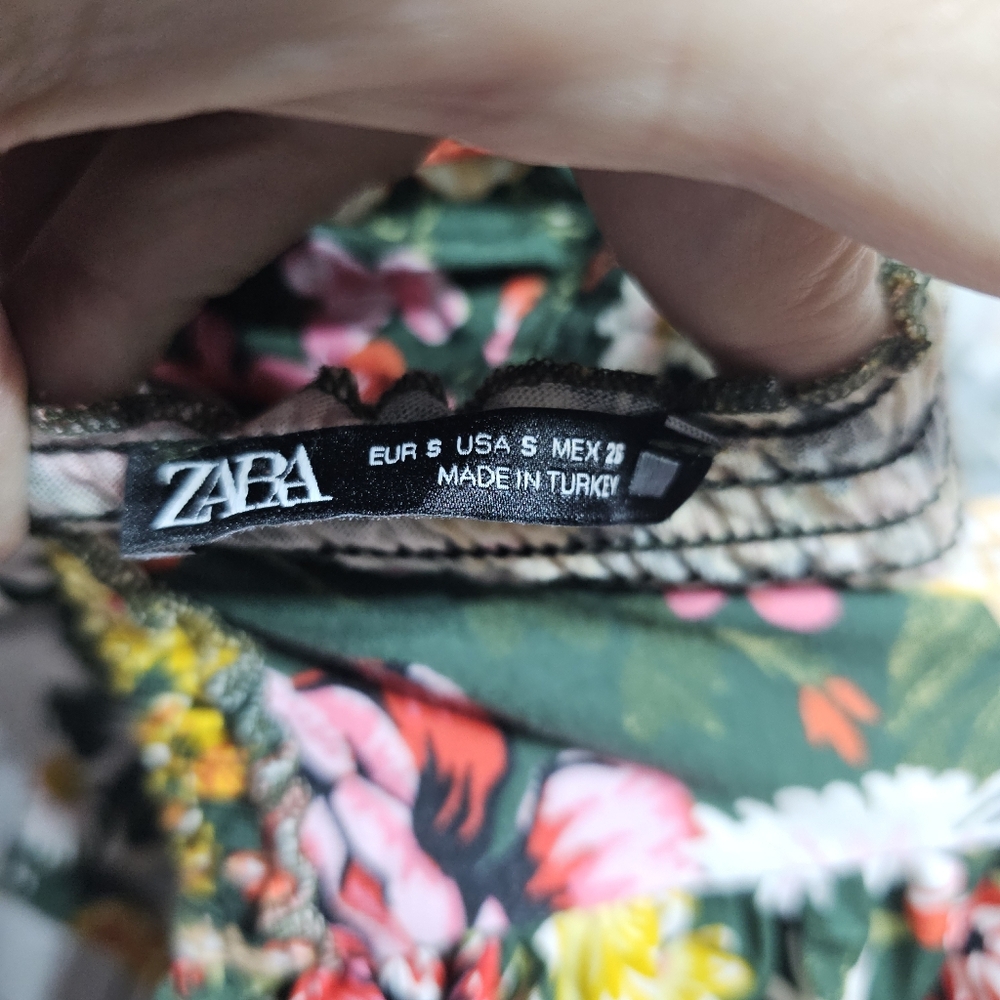 Zara Women's Prin Floral Crop Top Puff Sleeves Smocked Back Boho Size Small. - Picture 7 of 8